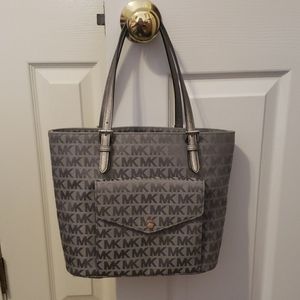 MICHAEL Michael Kors Handbag